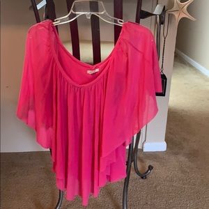 Hot pink Cache flowing top S